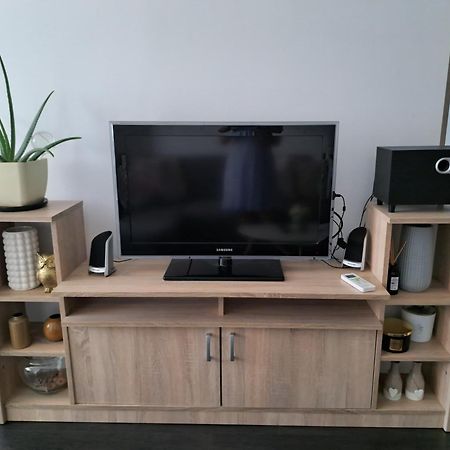 דירות אורדאה Apartament Onestilor מראה חיצוני תמונה