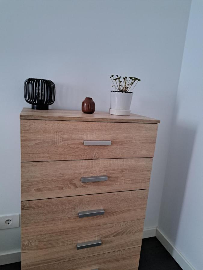 דירות אורדאה Apartament Onestilor מראה חיצוני תמונה